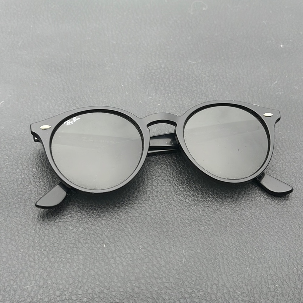 Ray Ban sunglasses with case